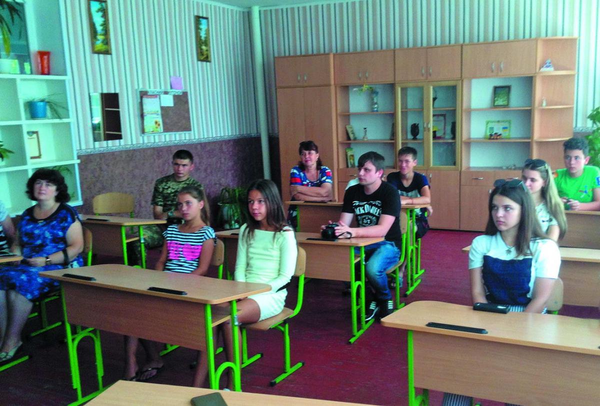 Учні Тошківської середньої школи