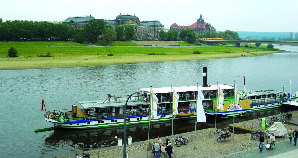 Туристів по Ельбі возять одні з найстаріших у Європі пароплавів