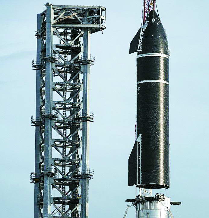Унікальна ракетна система складається з двох сегментів (ступенів): верхнього Starship і нижнього Super Heavy. Фото Twitter
