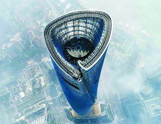 Будівництво хмарочоса Shanhai Tower коштувало 2,3 мільярда доларів. Фото УНН