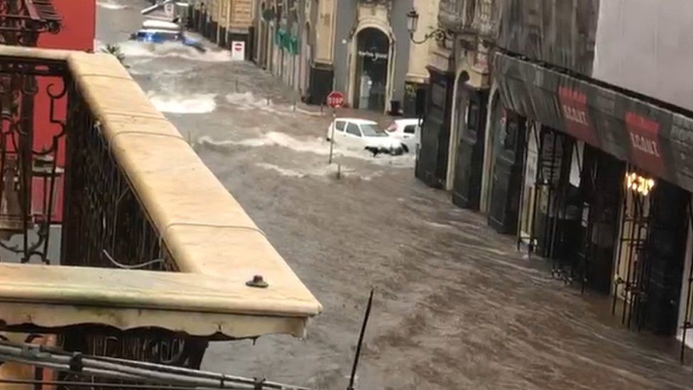 Затоплене місто Катанія. Фото: ВВС