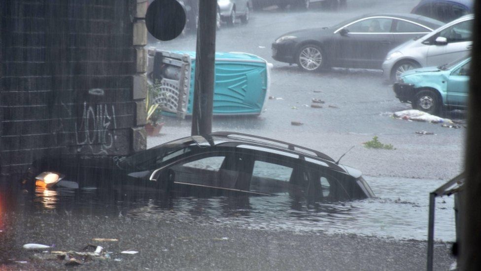 Затоплене місто Катанія. Фото: ВВС