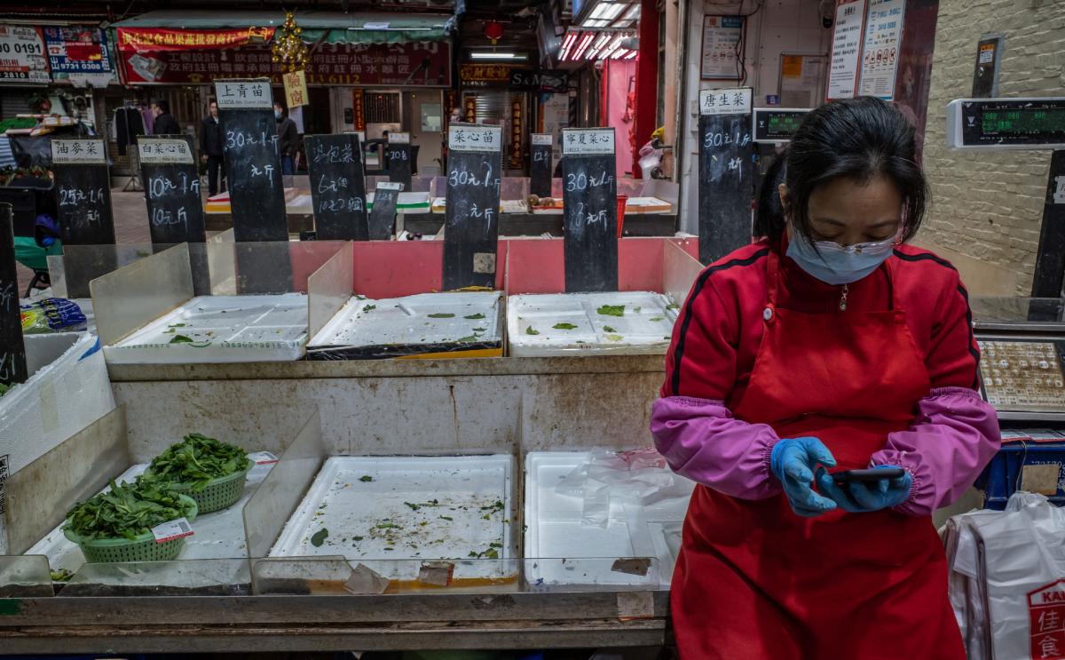 Ринок морепродуктів у Китаї. Фото РБК 