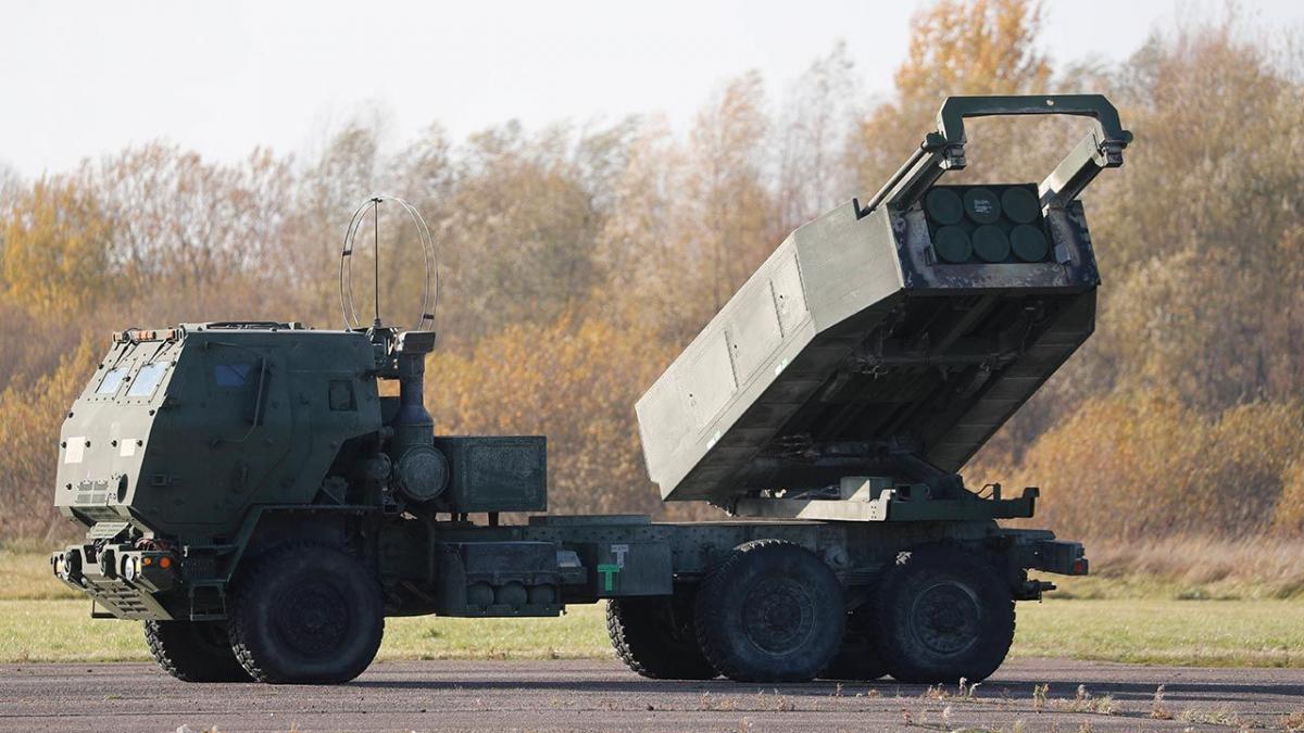 Польща хоче купити у США 500 ракетних систем залпового вогню M142 Himars. Фото EPA