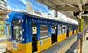 У Японії запустили синьо-жовтий потяг