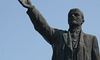 На Херсонщині рашисти встановили пам’ятник Леніну замість української стели