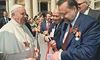 Папа Римський підігрує «папіку» з кремля