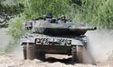 Німеччина не блокуватиме експорт танків в Україну, — Боррель