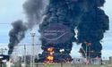 У Севастополі горить нафтобаза