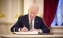 Без допомоги Україні: президент США підписав законопроєкт про тимчасове фінансування уряду
