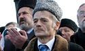 Джемільов: "Кримських татар, які не хочуть ставати росіянами, звільняють з роботи"