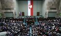 Польща ухвалила зміни до закону про допомогу українцям