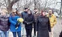 Мати і сестра Савченко приїхали на акцію під будівлею Новочеркаського СІЗО