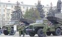 РНБО: "Російські війська вже в Луганську й Донецьку - навіть не маскуються"