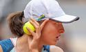 Синьо-жовта стрічка у кепці: польська тенісистка підтримала Україну