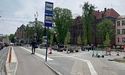 У «Львівавтодорі» пояснили, чому транспортний хаб на Бандери має велодоріжку на… трамвайній зупинці