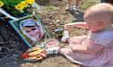 Донечка загиблого українського захисника відвідала могилу батька у свій день народження