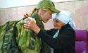 «Якби не старість, сама би пішла воювати», – бідкається 86-річна бабуся-волонтерка
