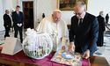 Папа Римський отримав Різдвяну зірку від українських дітей