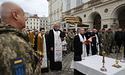 У Львові військові капелани освятили воду і помолились за захисників