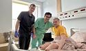У Львові вперше в історії медицини вживили протез у кістку пацієнта