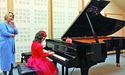 «У трирічному віці вперше почула, як звучить піаніно і як цікаво по ньому «проходити» пальцями...»