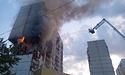 У Києві вибухнув 16-поверховий будинок, виникла пожежа. Попередня причина — витік газу