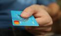 «Шахраї дистанційно заблокували волонтерські банківські карточки»