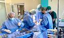 У Львові хірурги прооперували жінку з рідкісною пухлиною на сонній артерії