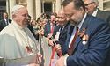 Папа Римський підігрує «папіку» з кремля