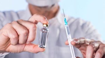Вакцини врятували 20 тисяч людей, - дослідження