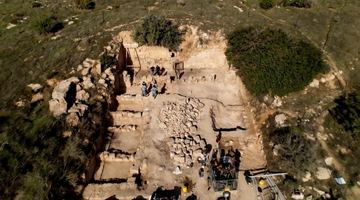 Учені дослідили печеру Саломеї і знайшли нові артефакти. фото ІАА
