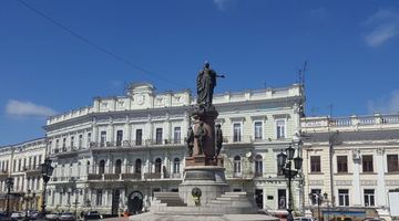 Пам'ятник Катерині ІІ в Одесі. Фото із мережі