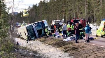 У Швеції перекинувся автобус зі школярами, троє загиблих