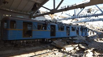 Ракетний удар по Харкові: зруйнована будівля метрополітену