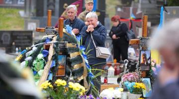 День Героїв: на Львівщині вшанували загиблих захисників
