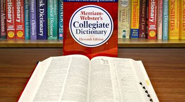 Укладачі американського словника Merriam-Webster визначили головним словом 2022 року термін «газлайтинг».Фото із мережі