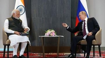 Моді та Путін на саміті ШОС