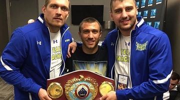 Троє українських боксерів проведуть поєдинки в один вечір