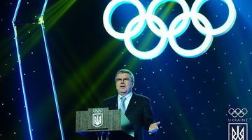 Як головний олімпієць світу вітав український НОК з 25-річчям