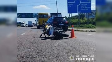 Фото поліції із місця аварії