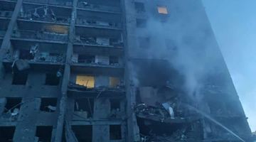 Кількість загиблих внаслідок нічного удару ворога по Одещині зросла до 14. Ще 30 людей постраждали