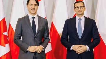 Прем'єр-міністр Канади Джастін Трюдо та його польський колега Матеуш Моравецький . Фото з мережі