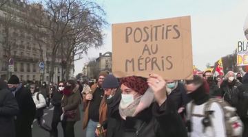 У Франції протестують через вакцинацію