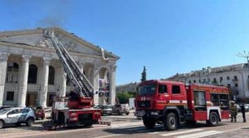 Наслідки ракетного удару в Чернігові. Фото з мережі