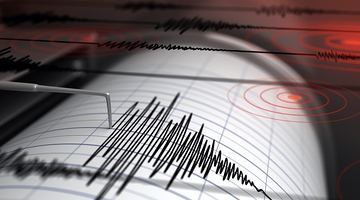Штучний інтелект намагався “почути” ознаки майбутніх землетрусів серед сигналів, які ловили сейсмографи. Фото dug.com