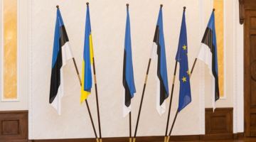 Естонський парламент закликає ООН закрити небо над Україною