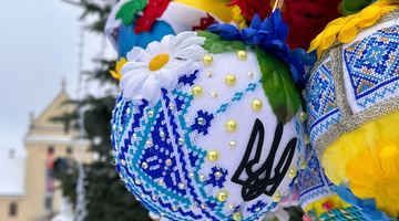 Серед 150 кульок жодна не повторюється. Фото Жовківської громади