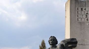 На Львівщині вандали пошкодили пам'ятник Іванові Франку