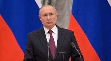 путін заявив, що росія не блокує українське зерно